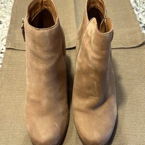 Ladies Nubuk suede boots by Aldo.